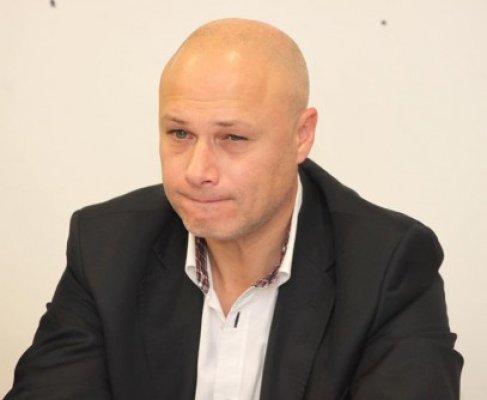 Vasiliev şi Condurăţeanu nu au semnat încă adeziunile la UNPR
